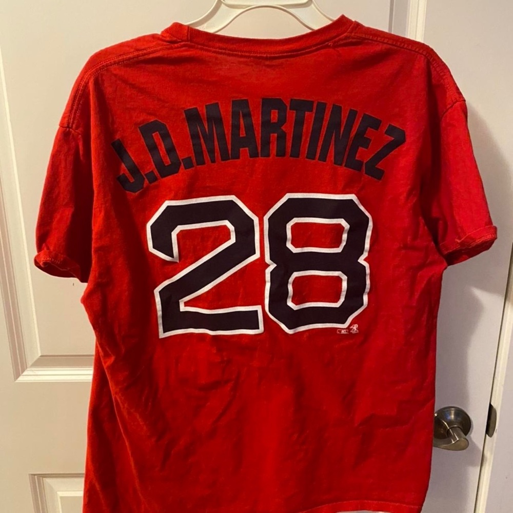 Red Sox T Shirt. JD Martinez #28 - Picture 2 of 2